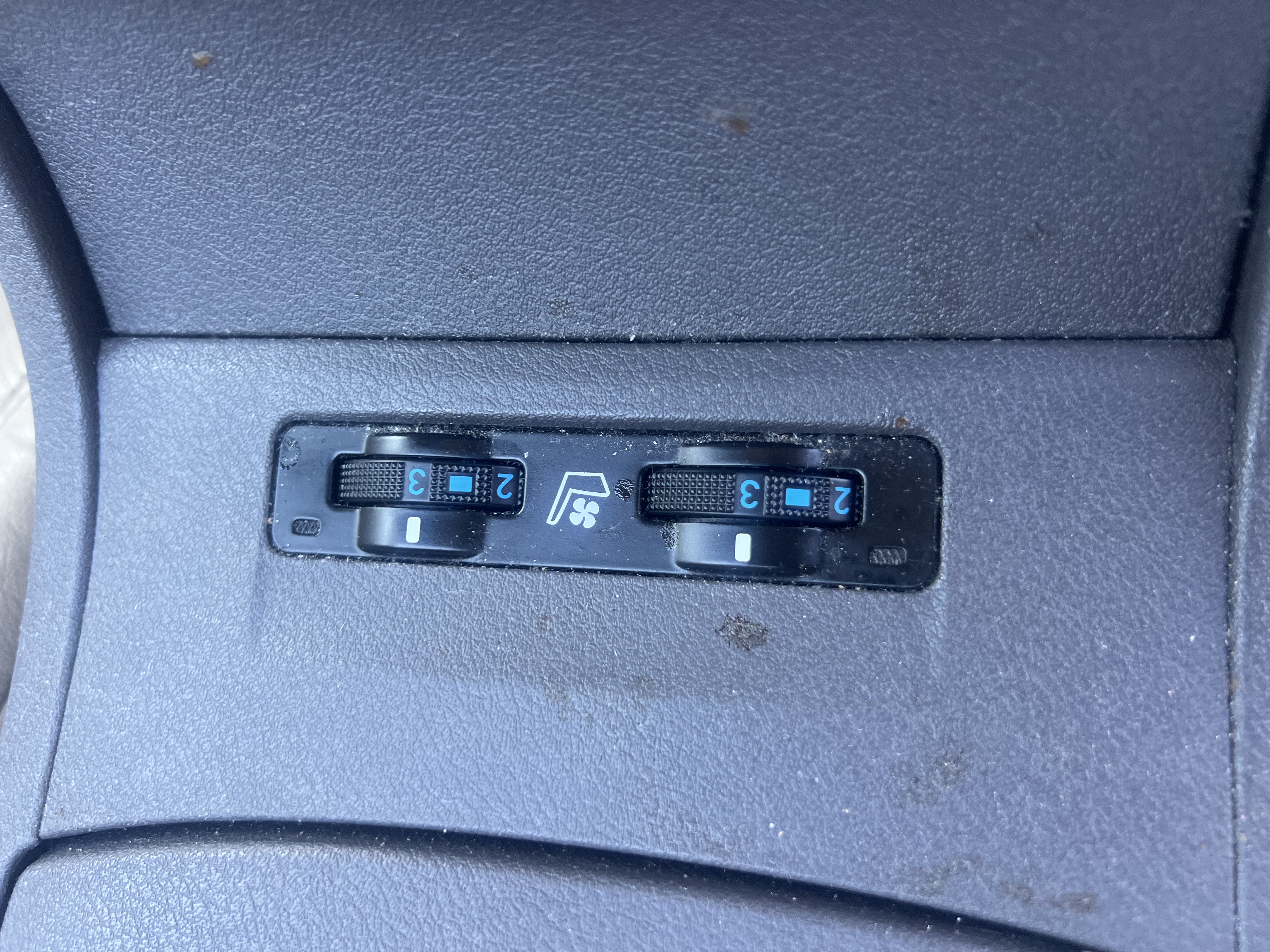 Used 2009 Lexus ES 350 w/ Premium Pkg Plus FWD image 22