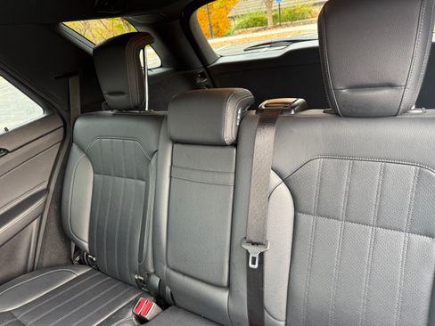 Used 2018 Mercedes-Benz GLE 350 4MATIC image 9