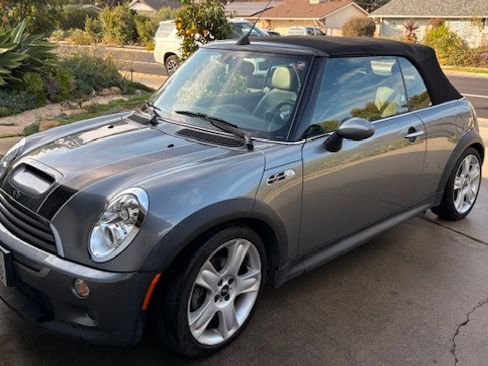 Used 2005 MINI Cooper S image 1