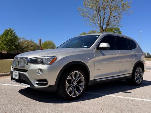 Used 2015 BMW X3 xDrive28i image 4