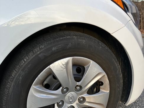 Used 2016 Hyundai Elantra SE image 15