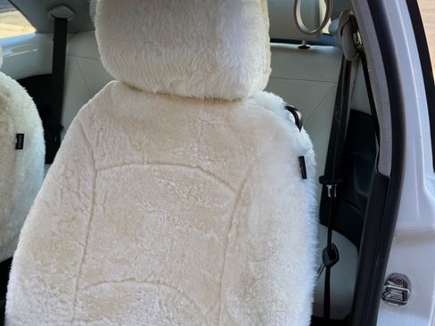 Used 2008 Volkswagen Beetle SE image 6