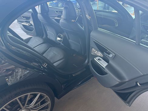 Used 2025 Mercedes-Benz E 53 AMG e 4MATIC Sedan image 8