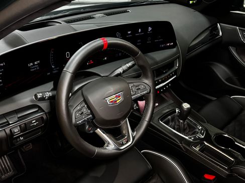 Used 2026 Cadillac CT5 V Blackwing image 15