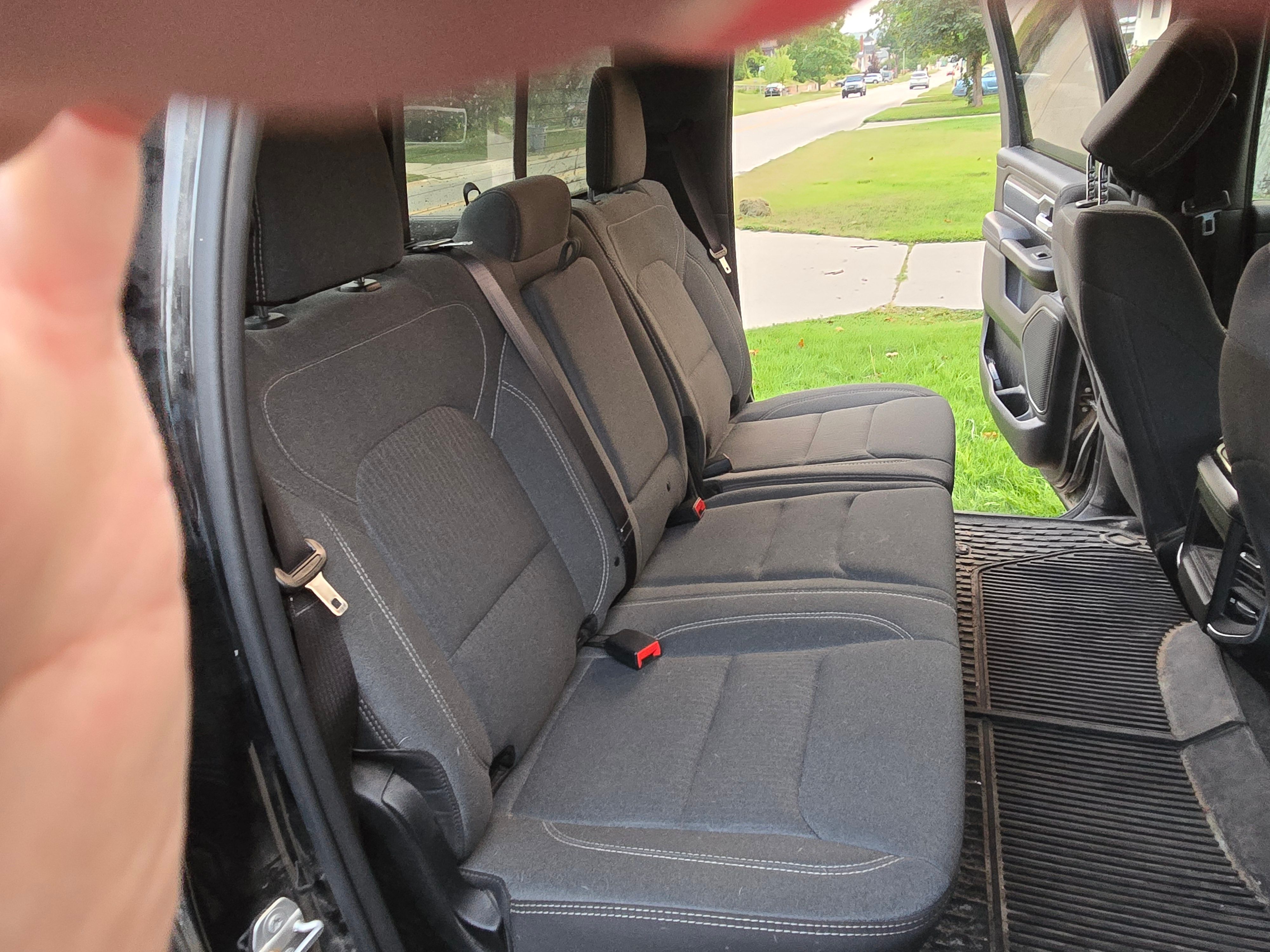 Used 2022 RAM 1500 Big Horn AWD/4WD image 8