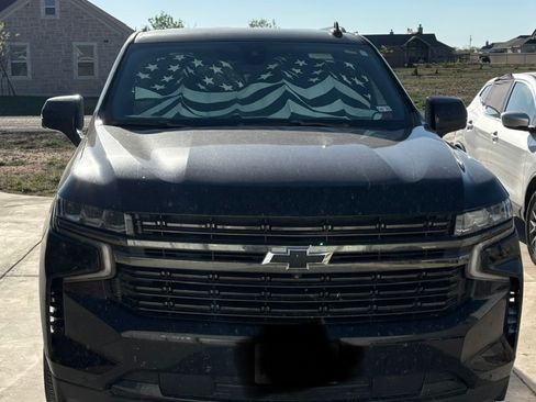 Used 2021 Chevrolet Suburban RST w/ Luxury Package image 2