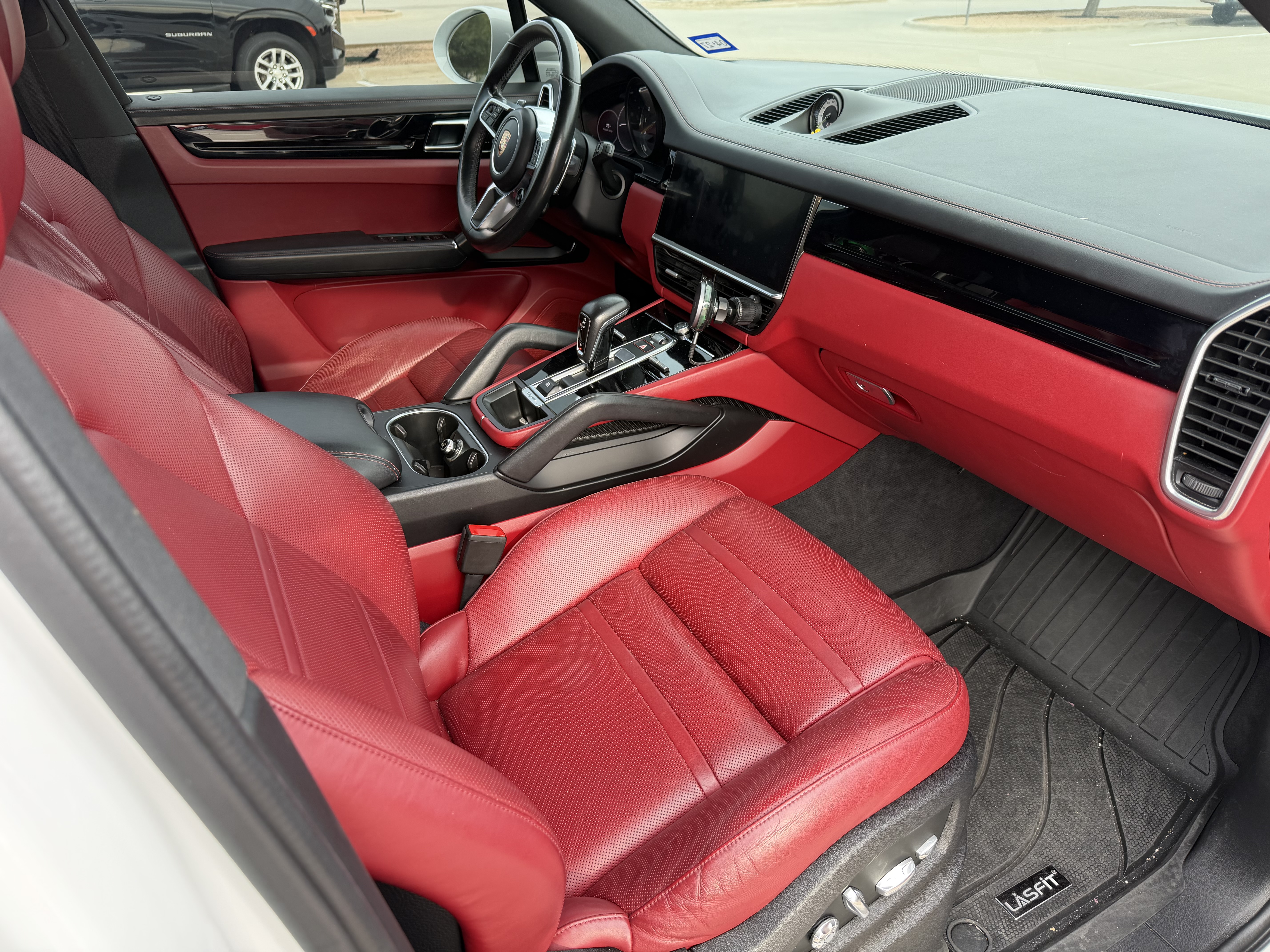 Used 2020 Porsche Cayenne E-Hybrid AWD/4WD image 10