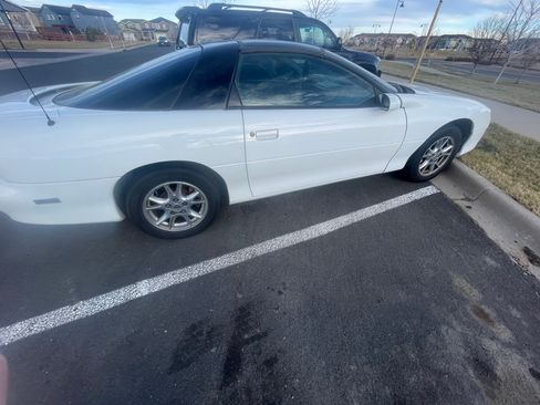 Used 2001 Chevrolet Camaro Z28 w/ Preferred Equipment Group 2 image 11