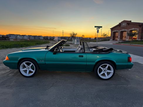 Used 1993 Ford Mustang LX image 6