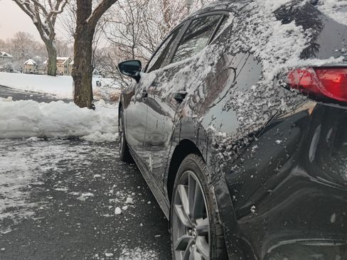 Used 2019 MAZDA MAZDA3 Hatchback image 12