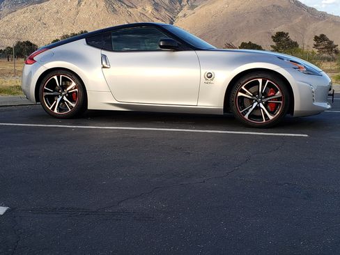 Used 2020 Nissan 370Z Coupe image 15