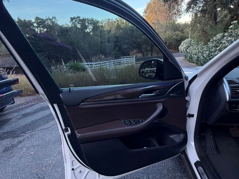 Used 2019 BMW X3 sDrive30i w/ Convenience Package RWD image 12