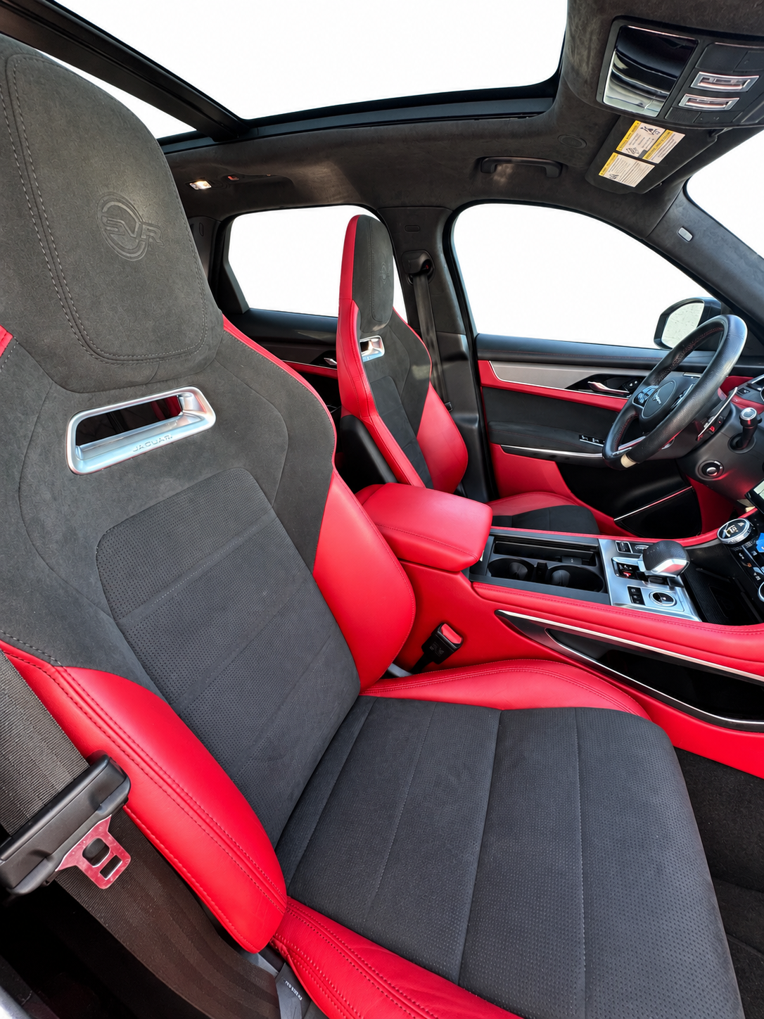 Used 2022 Jaguar F-PACE SVR AWD/4WD image 9