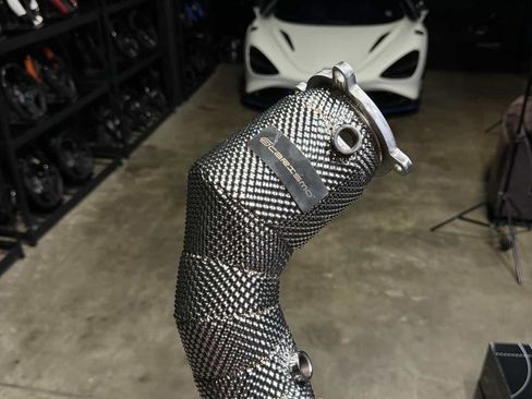 Used 2020 Lamborghini Urus image 30