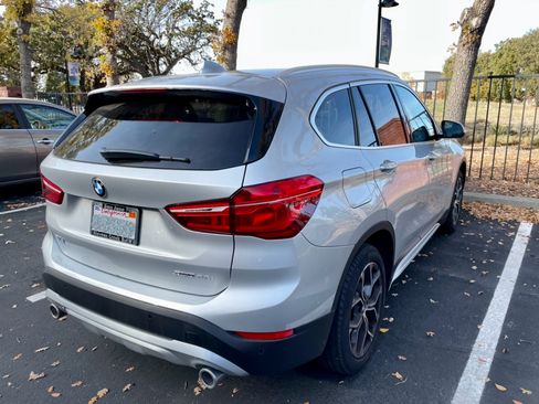 Used 2020 BMW X1 sDrive28i FWD image 2