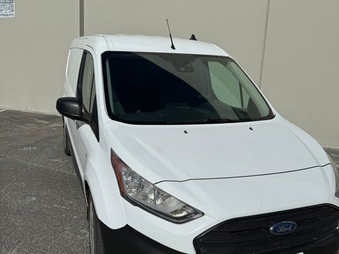 Used 2019 Ford Transit Connect XL image 8