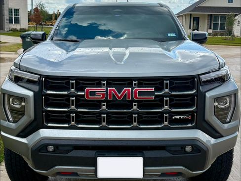 Used 2026 GMC Canyon AT4 AWD/4WD image 4