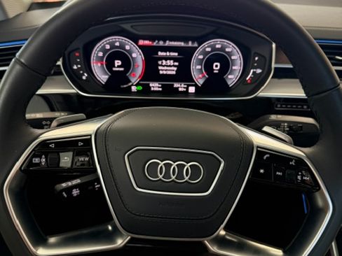 Used 2024 Audi A8 L 3.0T AWD/4WD image 4