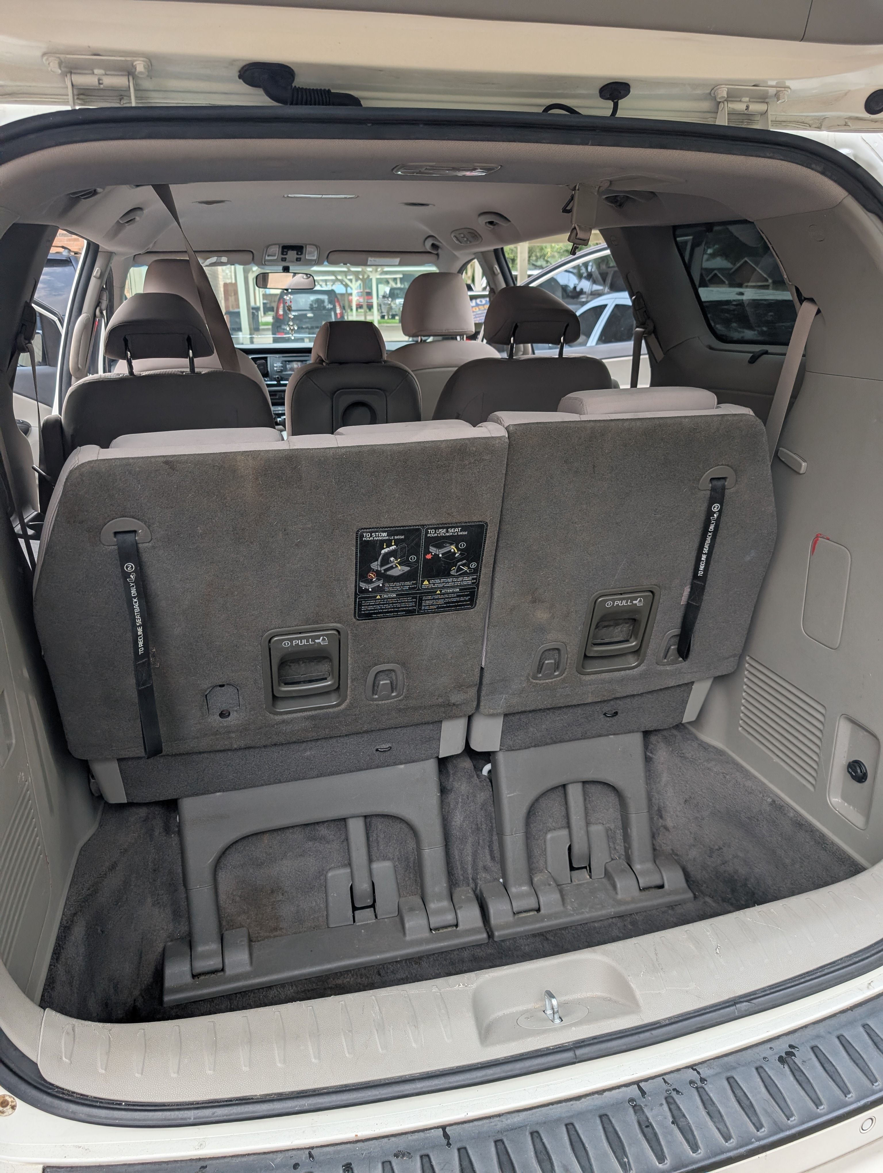 Used 2016 Kia Sedona LX w/ LX Convenience Package FWD image 21