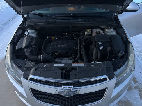 Used 2013 Chevrolet Cruze LT image 20