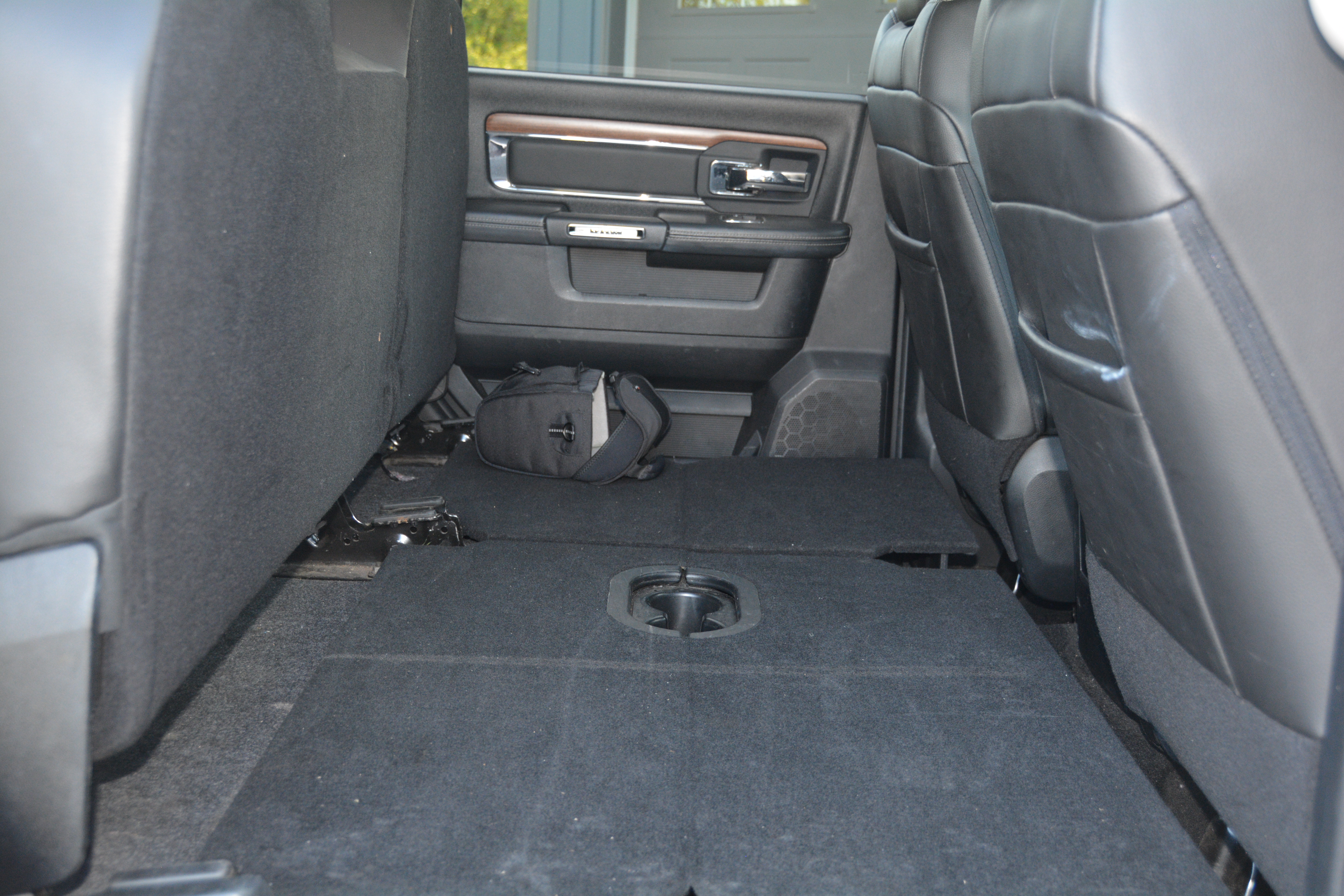 Used 2014 RAM 3500 Laramie AWD/4WD image 25