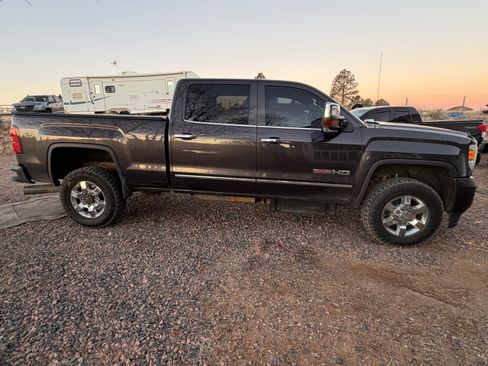 Used 2015 GMC Sierra 2500 SLT w/ Duramax Plus Package image 1