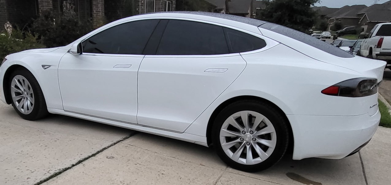 Used 2016 Tesla Model S 75 RWD image 1