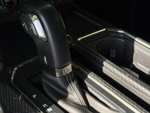Used 2019 Ford F150 Raptor w/ Equipment Group 802A Luxury AWD/4WD image 14