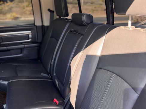 Used 2018 RAM 2500 Laramie w/ Sport Appearance Group image 28