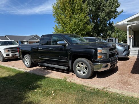 Used 2014 Chevrolet Silverado 1500 LTZ Z71 w/ LTZ Plus Package image 6