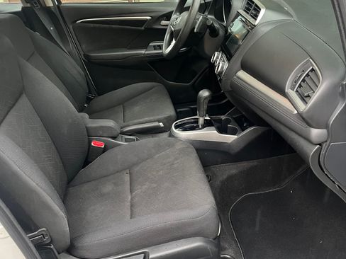 Used 2015 Honda Fit EX image 19