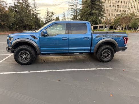 Used 2019 Ford F150 Raptor image 5