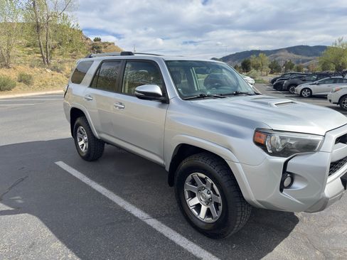 Used 2016 Toyota 4Runner Trail Premium AWD/4WD image 4