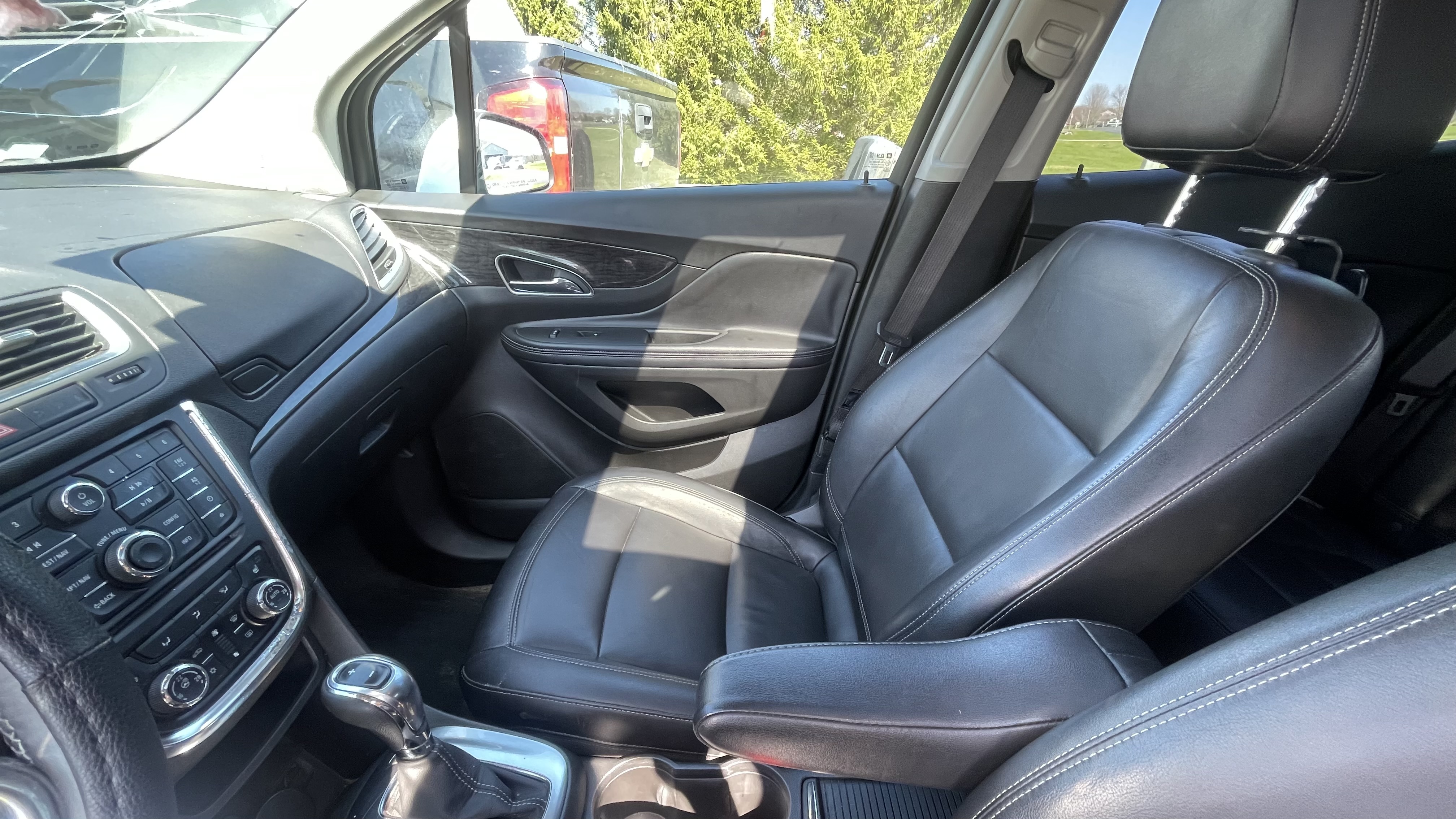 Used 2016 Buick Encore Leather w/ Experience Buick Package AWD/4WD image 8