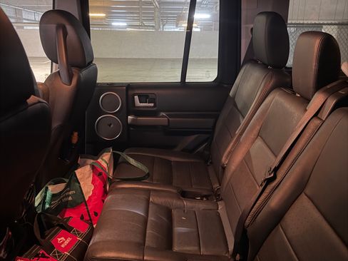 Used 2005 Land Rover LR3 SE image 2