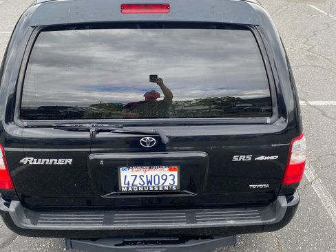 Used 2002 Toyota 4Runner SR5 image 8