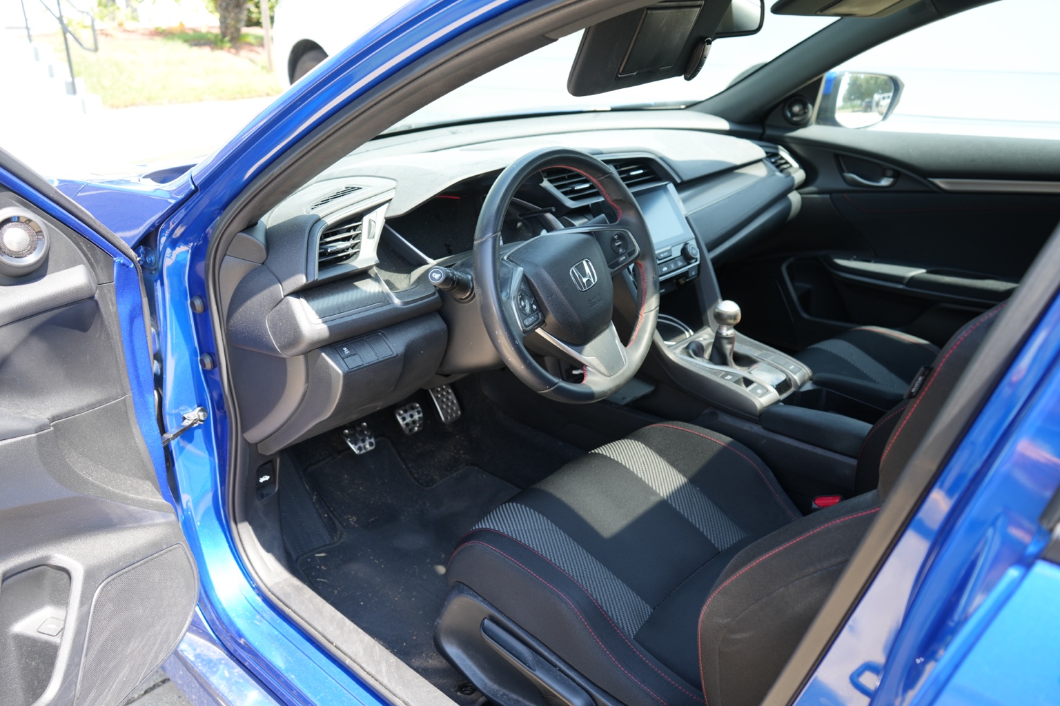 Used 2018 Honda Civic Si image 8