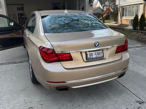 Used 2013 BMW 740i RWD image 12