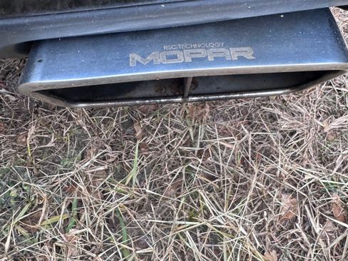 Used 2010 Dodge Challenger SRT8 w/ SRT Option Group II image 31