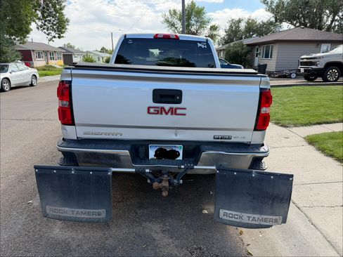 Used 2016 GMC Sierra 1500 SLE w/ SLE Value Package AWD/4WD image 6