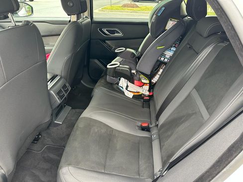 Used 2019 Land Rover Range Rover Velar image 15