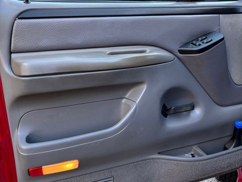 Used 1997 Ford F250 4x4 SuperCab Heavy Duty image 31