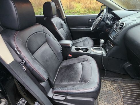 Used 2013 Nissan Rogue SL image 8