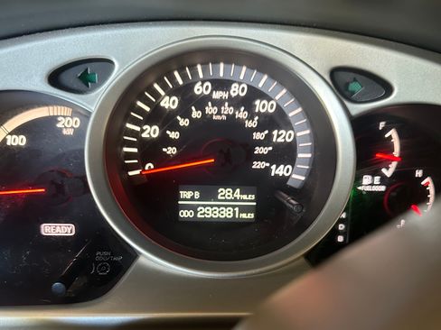 Used 2006 Toyota Highlander Hybrid image 16