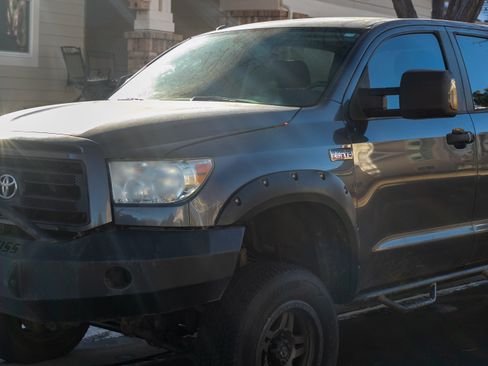 Used 2012 Toyota Tundra SR5 image 4