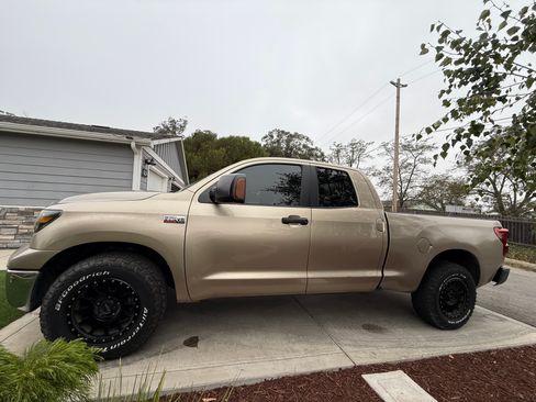 Used 2007 Toyota Tundra SR5 RWD image 1
