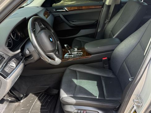Used 2017 BMW X3 xDrive28i AWD/4WD image 9
