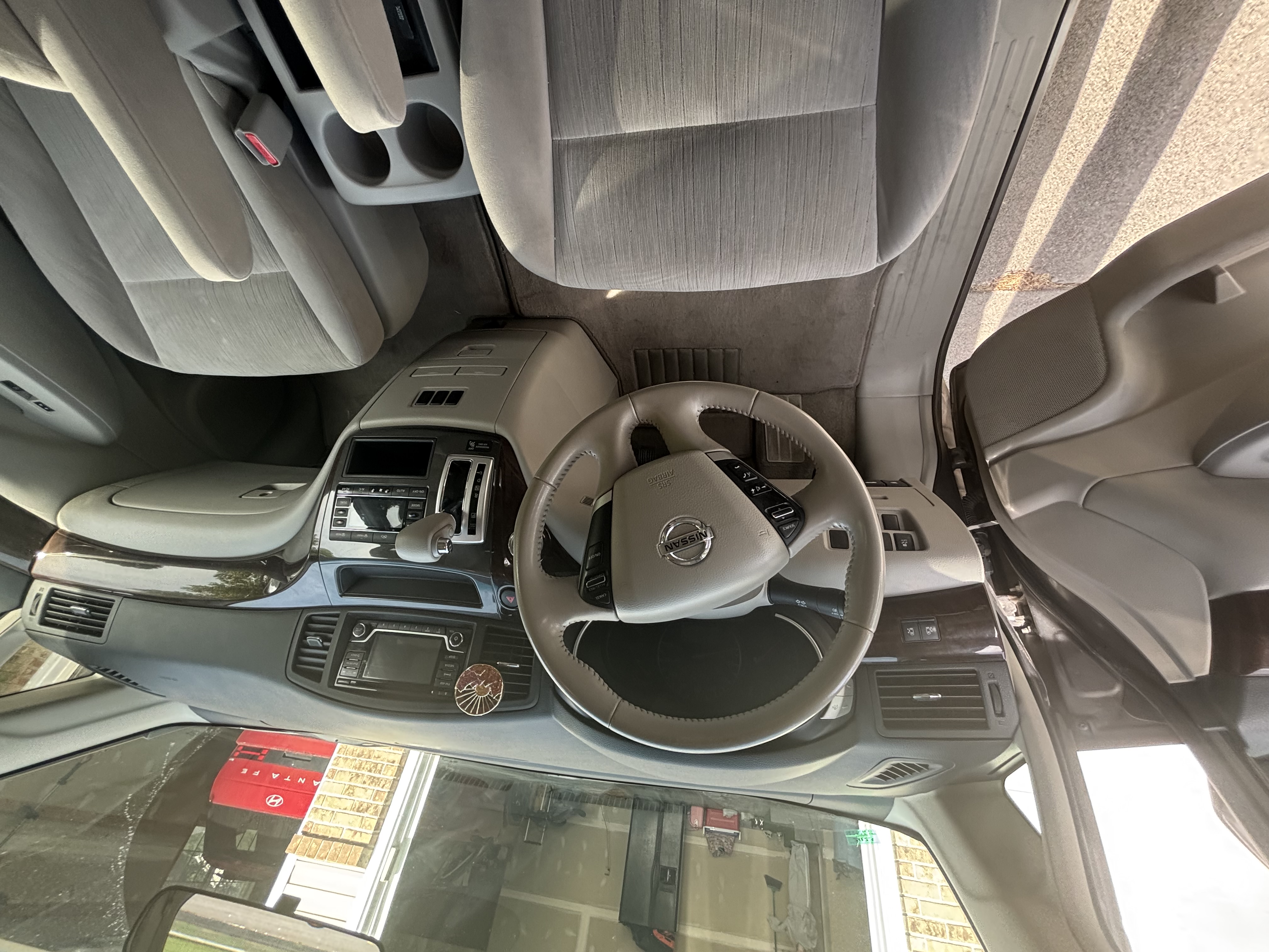 Used 2017 Nissan Quest SV FWD image 5