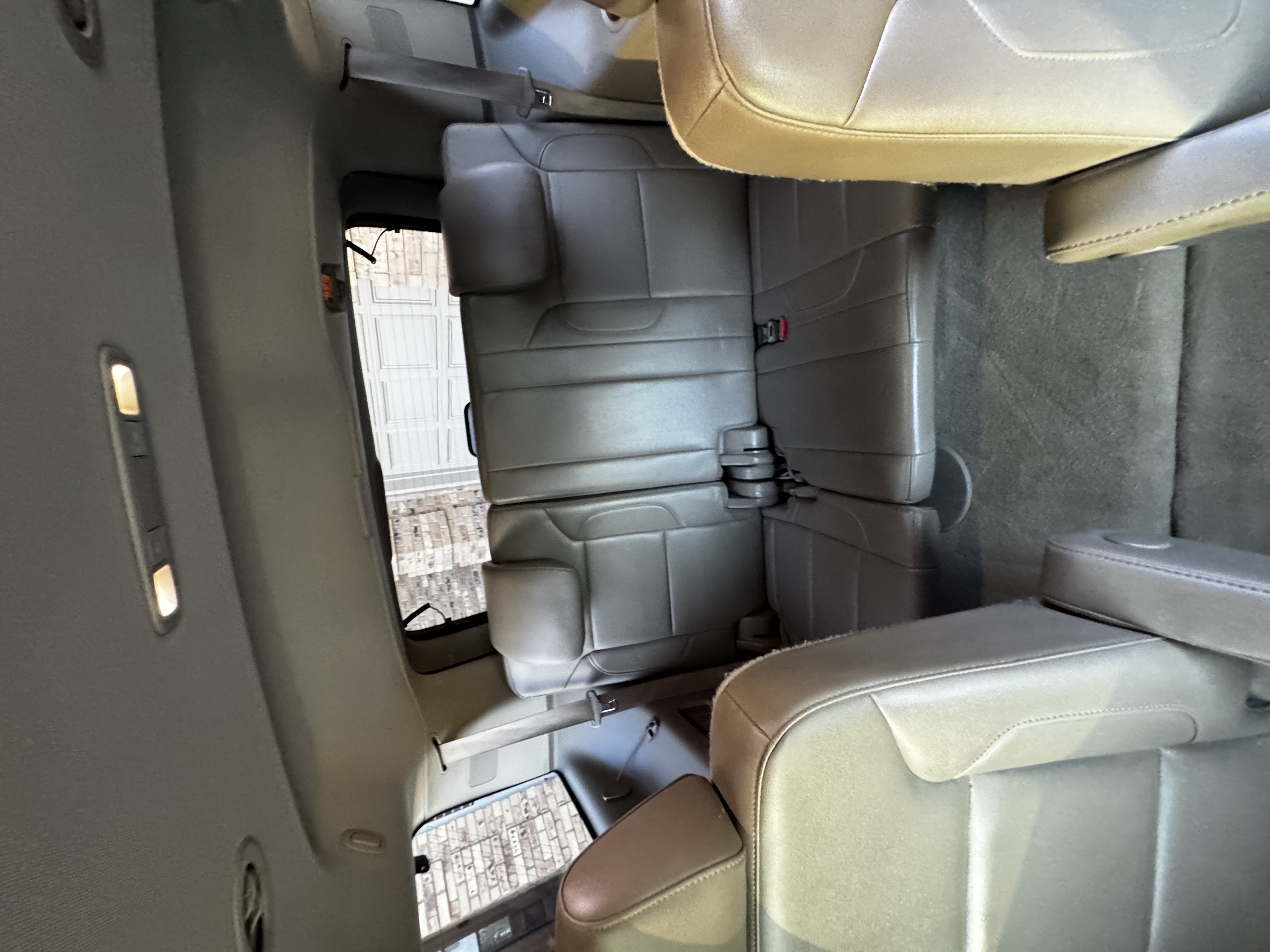 Used 2015 Chevrolet Tahoe LT RWD image 14