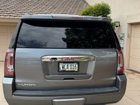 Used 2019 GMC Yukon XL Denali AWD/4WD image 2
